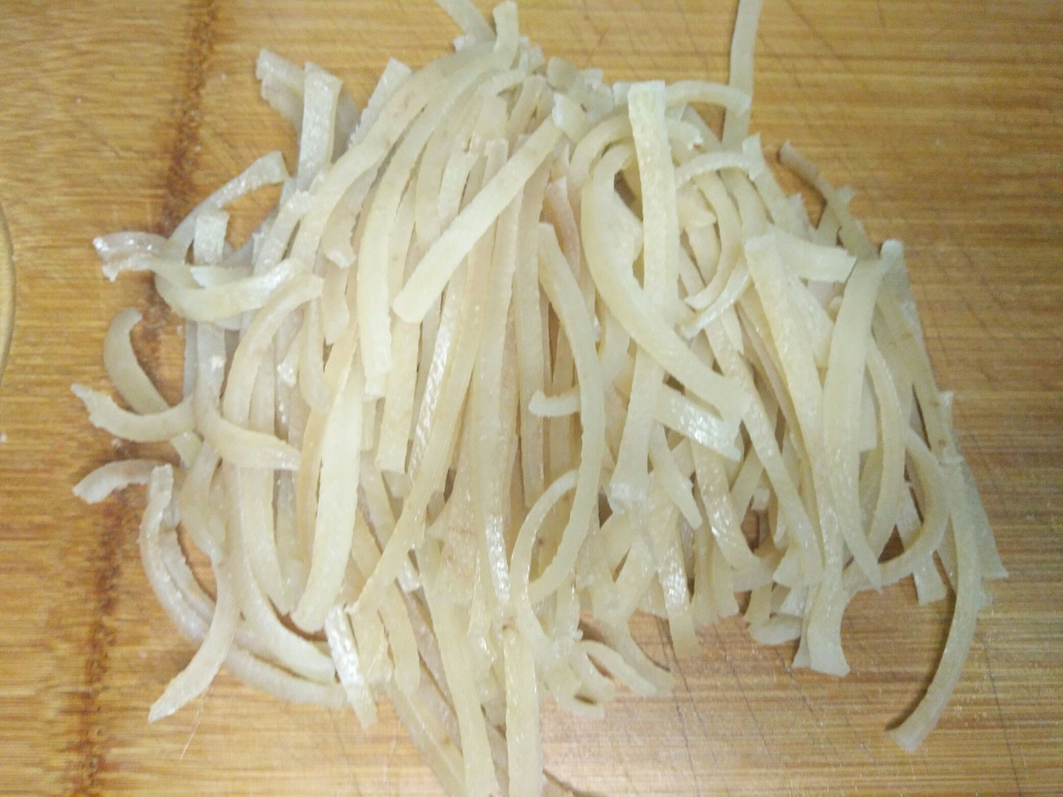 豬皮凍的做法-家常味煮菜譜-易網(wǎng)健康養(yǎng)生網(wǎng) 豬皮凍的做法-家常味煮菜譜