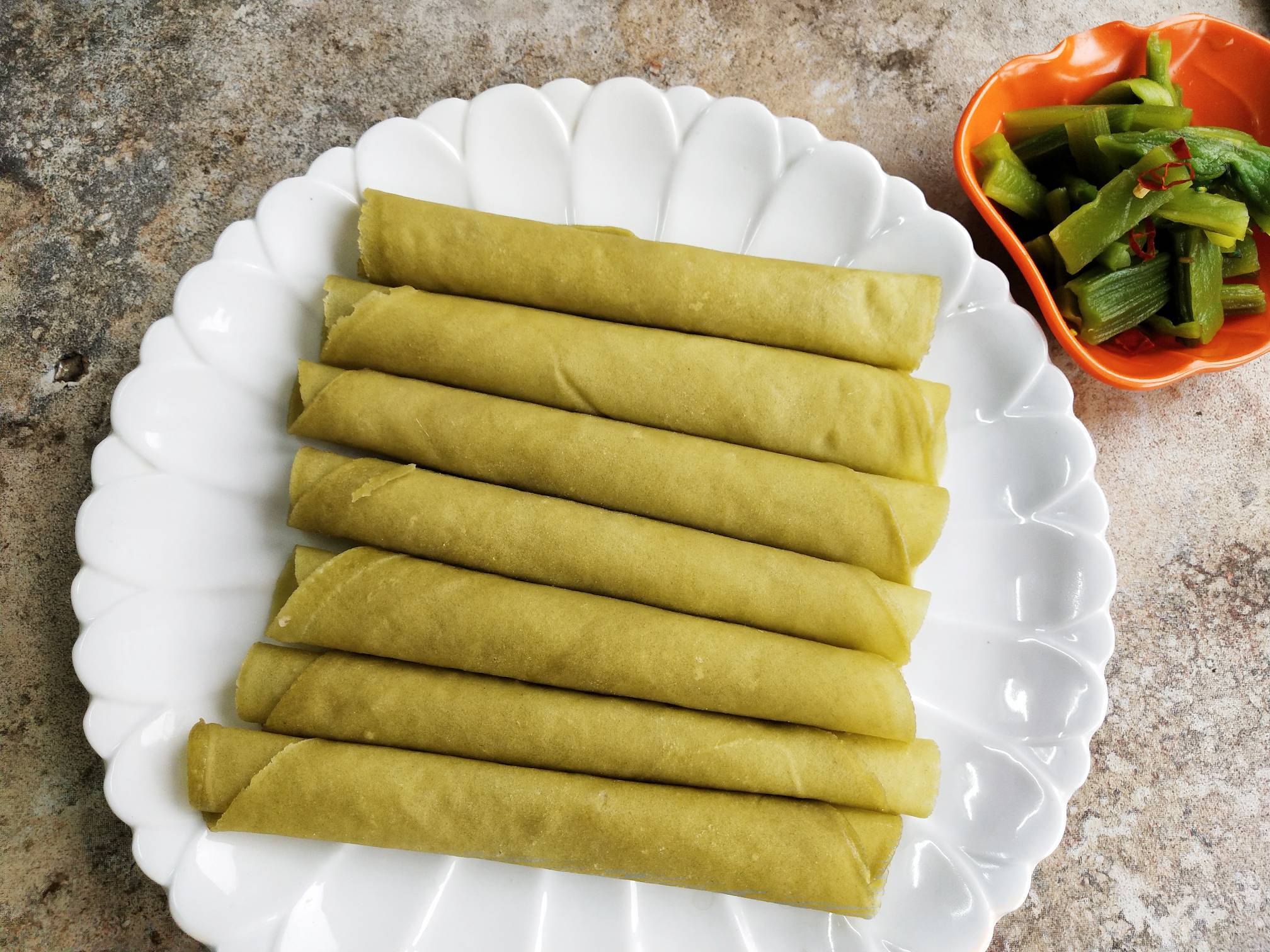 餃子皮薄餅的做法-其它口味蒸菜譜-易網健康養(yǎng)生網 餃子皮薄餅的做法-其它口味蒸菜譜