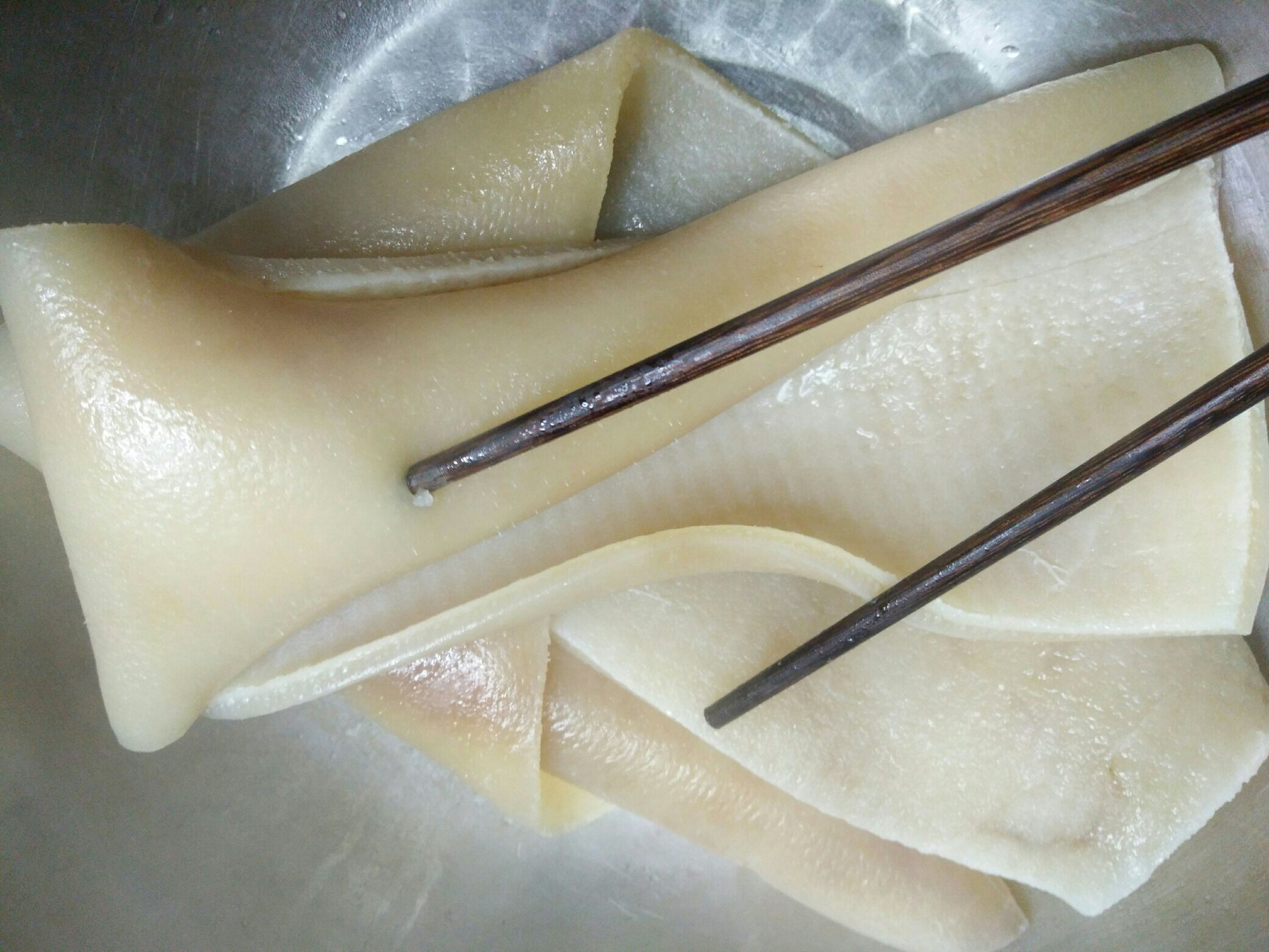 豬皮凍的做法-家常味煮菜譜-易網(wǎng)健康養(yǎng)生網(wǎng) 豬皮凍的做法-家常味煮菜譜