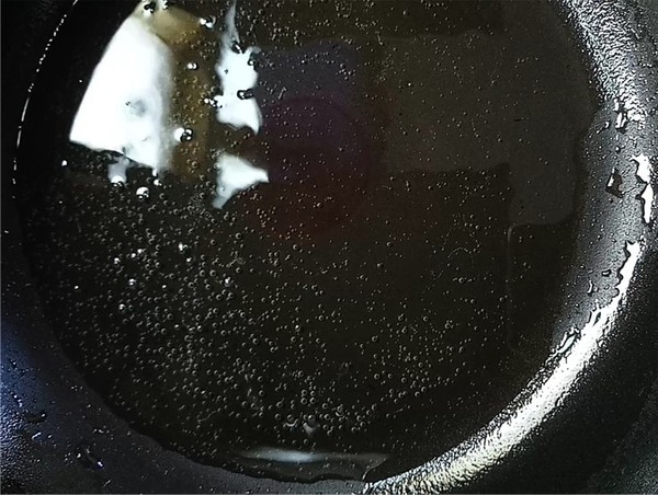 涼拌魔芋結的做法-酸辣味拌菜譜