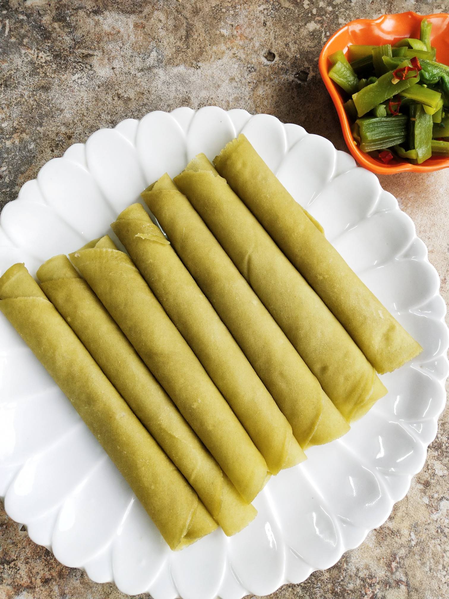 餃子皮薄餅的做法-其它口味蒸菜譜-易網健康養(yǎng)生網 餃子皮薄餅的做法-其它口味蒸菜譜