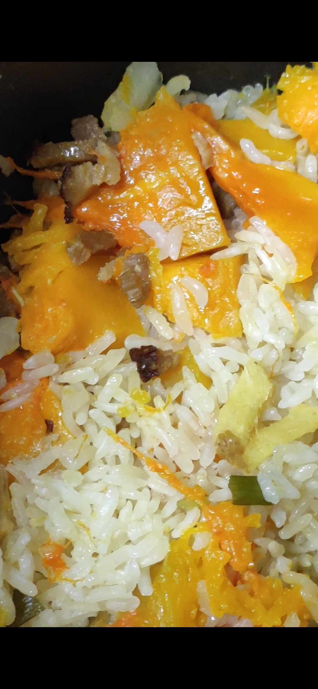 臘肉南瓜燜飯的做法-家常味煮菜譜