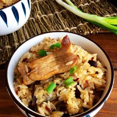 杏鮑菇排骨燜飯的做法-家常味燜菜譜