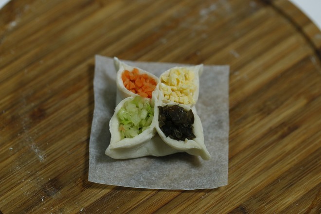 四喜蒸餃的做法-咸鮮味蒸菜譜