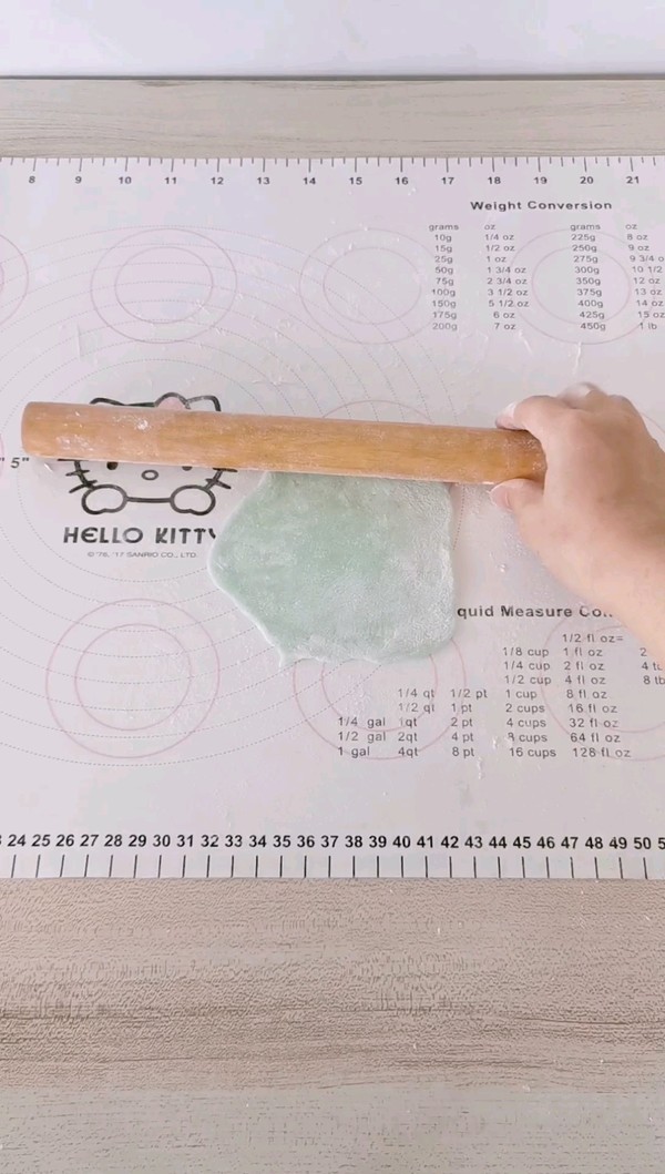 榴蓮冰皮月亮蛋糕的做法-甜味蒸菜譜