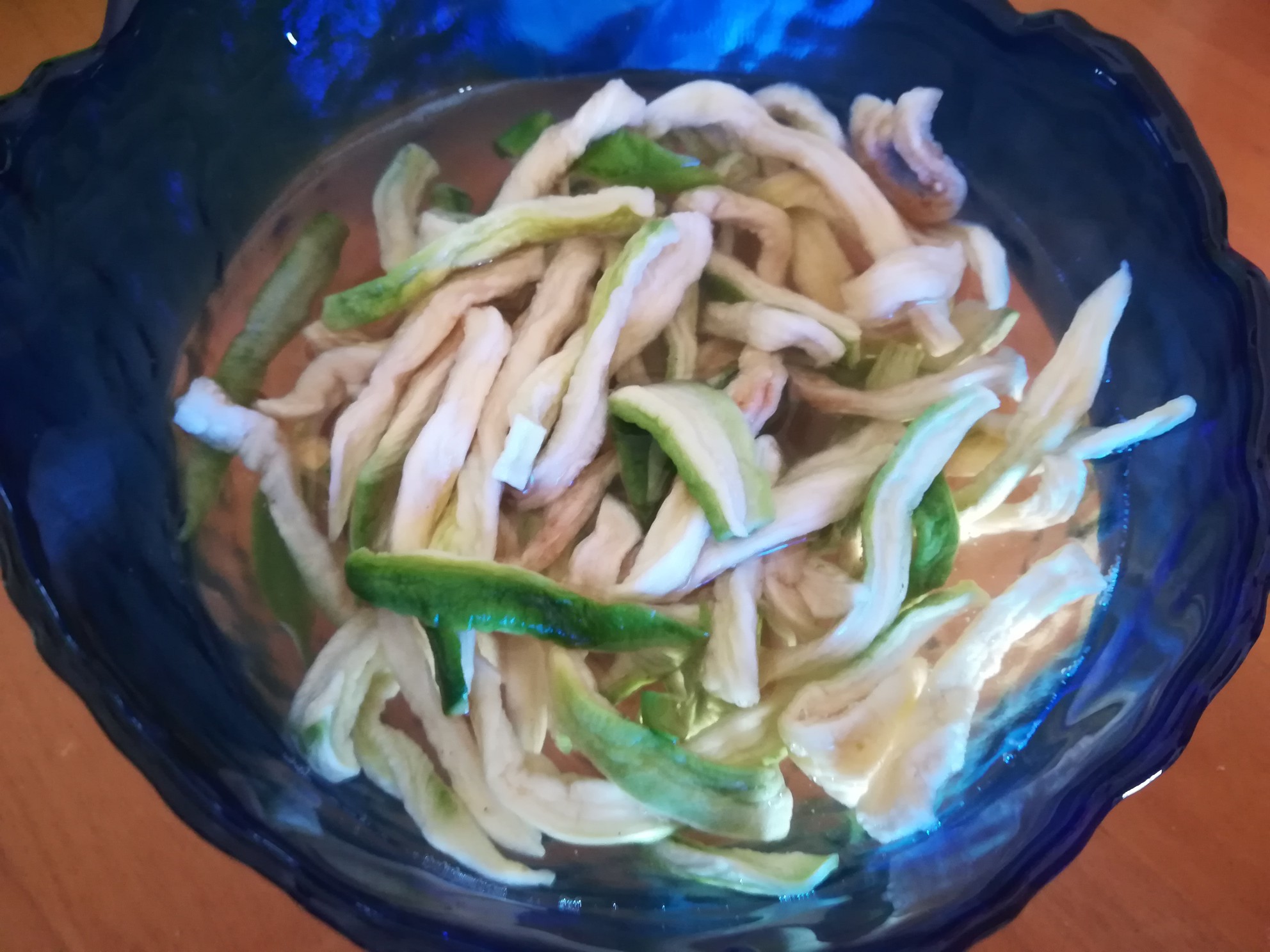 拌青蘿卜干的做法-咸鮮味拌菜譜-易網(wǎng)健康養(yǎng)生網(wǎng) 拌青蘿卜干的做法-咸鮮味拌菜譜