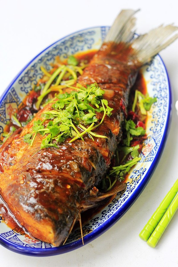 辣椒醬燒魚的做法-家常味燒菜譜-易網健康養生網 辣椒醬燒魚的做法-家常味燒菜譜