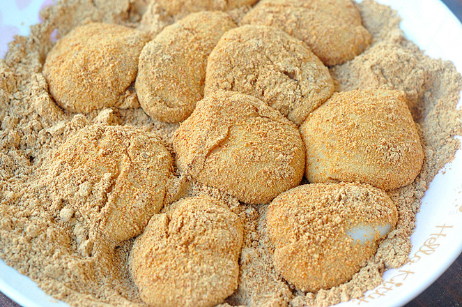 紅豆粉粘糯米球的做法-甜味煮菜譜-易網(wǎng)健康養(yǎng)生網(wǎng) 紅豆粉粘糯米球的做法-甜味煮菜譜