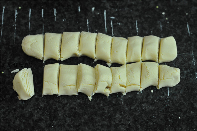 開胃水晶條的做法-香辣味炒菜譜-易網健康養生網 開胃水晶條的做法-香辣味炒菜譜