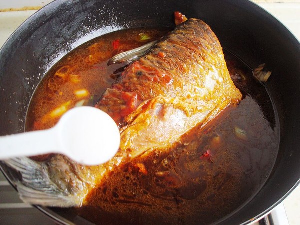 辣椒醬燒魚的做法-家常味燒菜譜-易網健康養生網 辣椒醬燒魚的做法-家常味燒菜譜