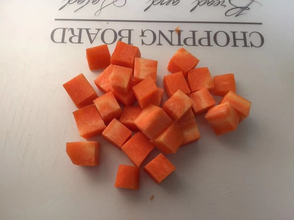 五彩牛肉粒的做法-咸鮮味炒菜譜-易網健康養生網 五彩牛肉粒的做法-咸鮮味炒菜譜