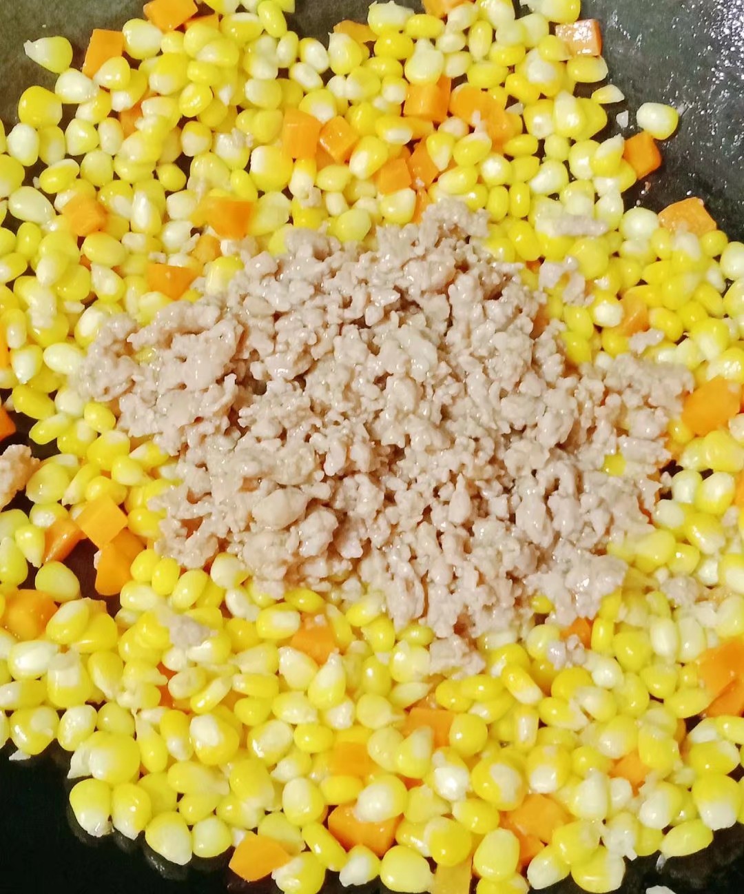 玉米炒肉沫的做法-家常味炒菜譜-易網健康養生網 玉米炒肉沫的做法-家常味炒菜譜