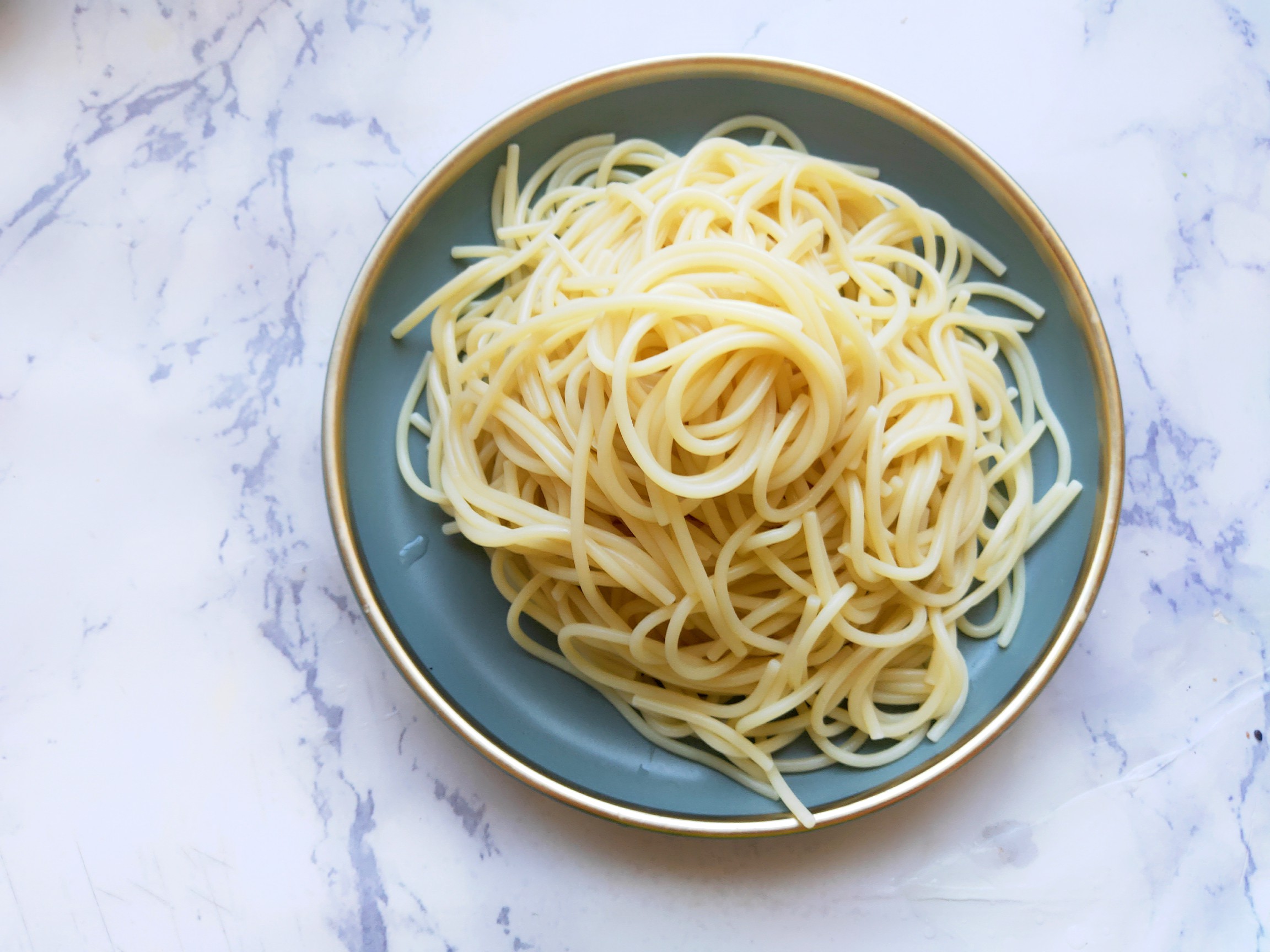 意大利肉醬鮮蝦面的做法-咸鮮味煮菜譜-易網健康養生網 意大利肉醬鮮蝦面的做法-咸鮮味煮菜譜