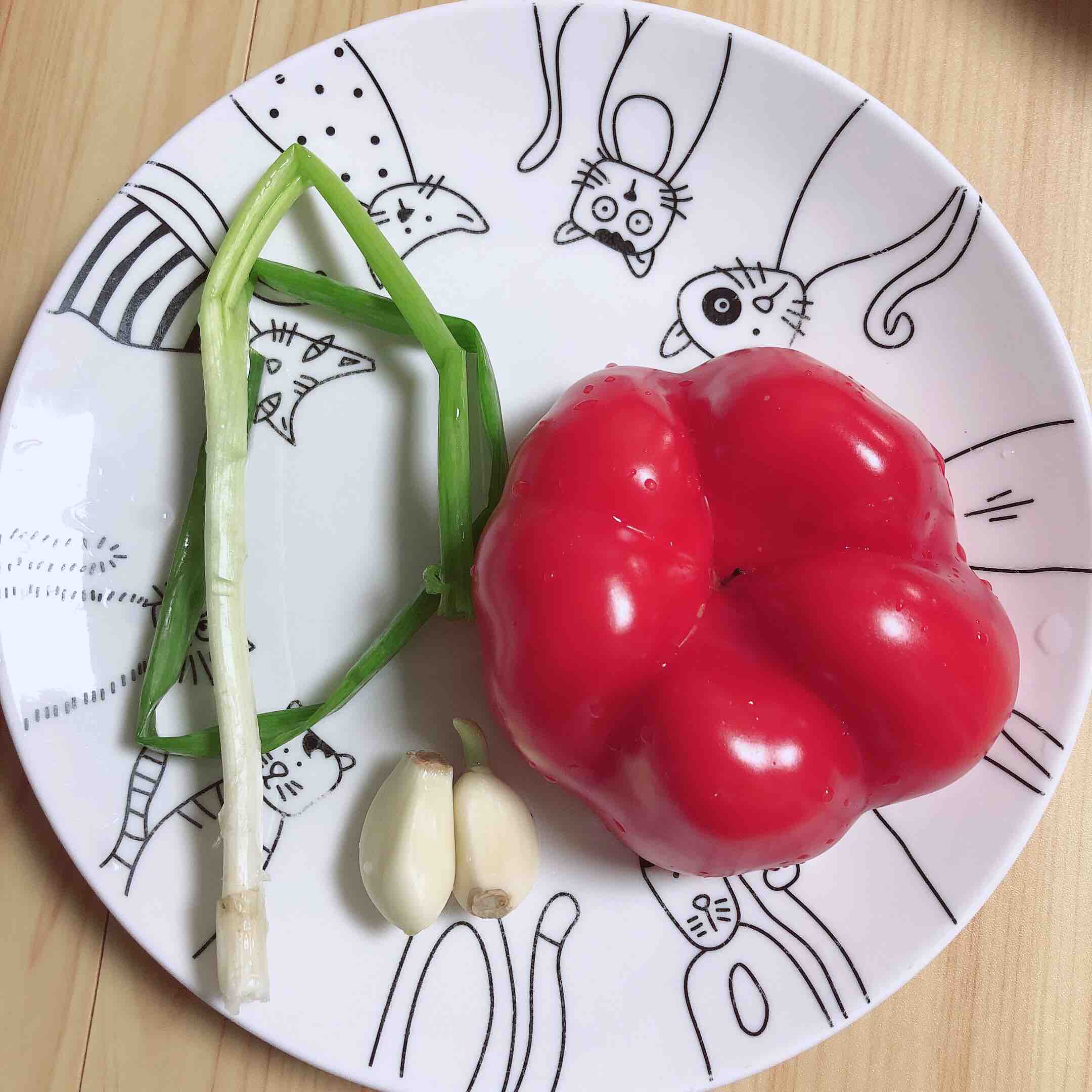 豬油香辣海帶絲的做法-咸鮮味炒菜譜