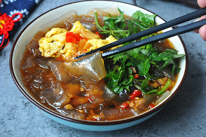 紅薯粉皮的做法-香辣味燒菜譜-易網(wǎng)健康養(yǎng)生網(wǎng) 紅薯粉皮的做法-香辣味燒菜譜