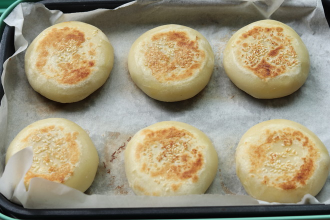 過(guò)年必備零食紫薯酥餅的做法-甜味煎菜譜-易網(wǎng)健康養(yǎng)生網(wǎng) 過(guò)年必備零食紫薯酥餅的做法-甜味煎菜譜