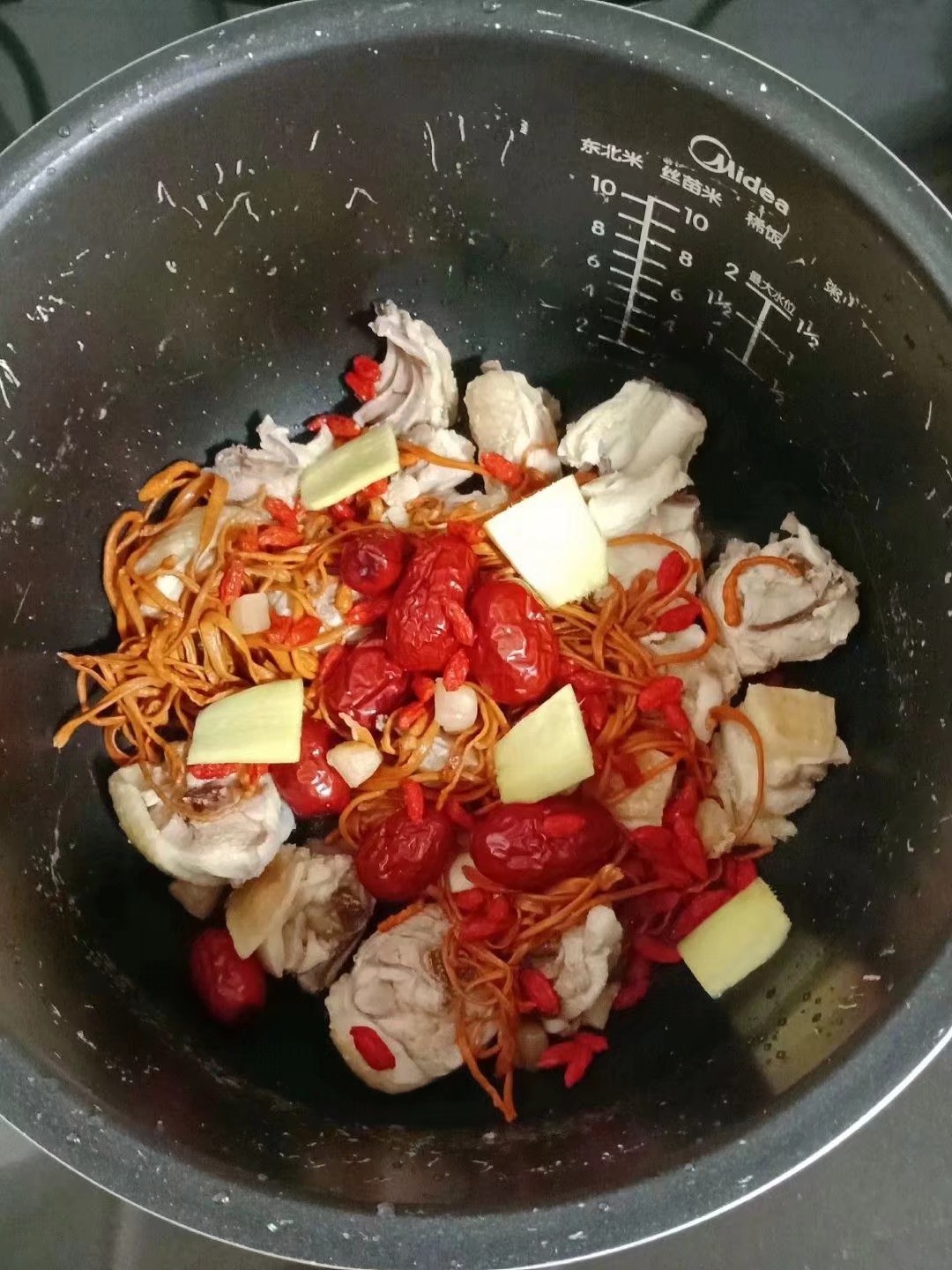 蟲草花干貝雞湯的做法-家常味燉菜譜-易網健康養生網 蟲草花干貝雞湯的做法-家常味燉菜譜