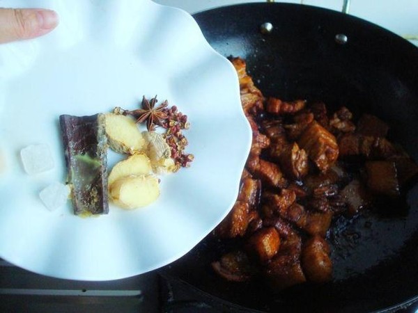 干扁豆紅燒肉的做法-家常味燒菜譜-易網健康養生網 干扁豆紅燒肉的做法-家常味燒菜譜