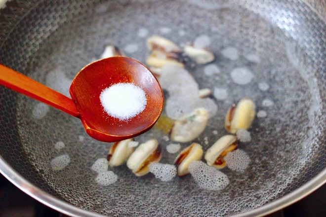 上湯豆皮青口小白菜的做法-咸鮮味煮菜譜-易網健康養生網 上湯豆皮青口小白菜的做法-咸鮮味煮菜譜