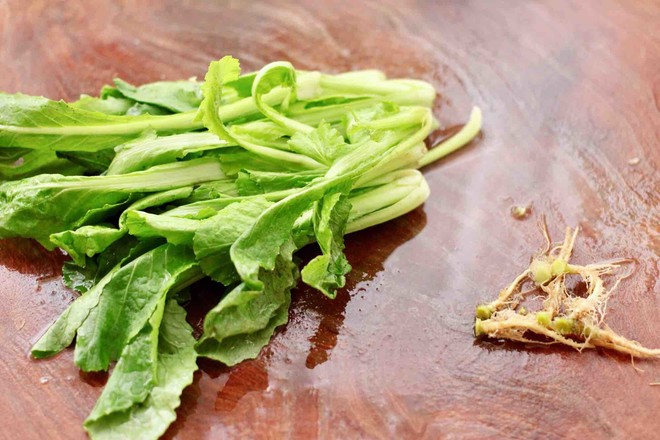 上湯豆皮青口小白菜的做法-咸鮮味煮菜譜-易網健康養生網 上湯豆皮青口小白菜的做法-咸鮮味煮菜譜