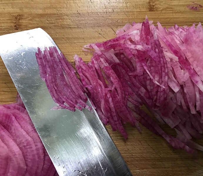 蘿卜絲拌海蜇的做法-家常味拌菜譜