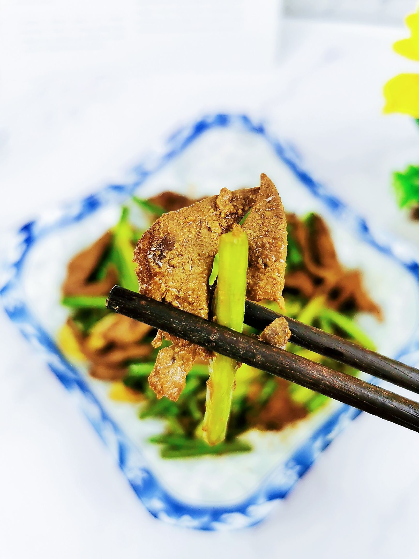 蒜薹炒豬肝的做法-咸鮮味炒菜譜