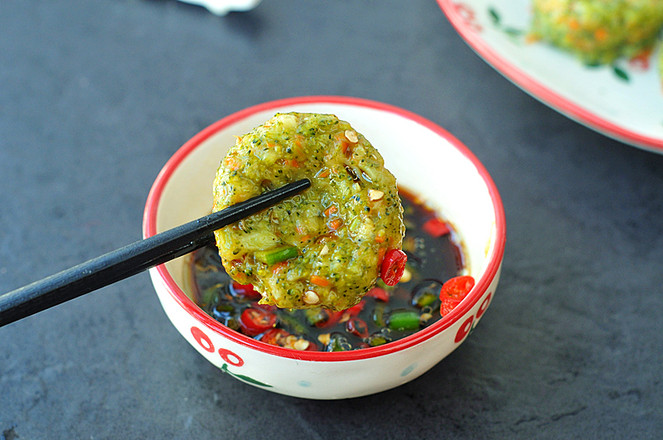 澆汁西藍花盞的做法-家常味蒸菜譜