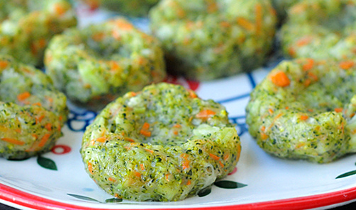 澆汁西藍花盞的做法-家常味蒸菜譜