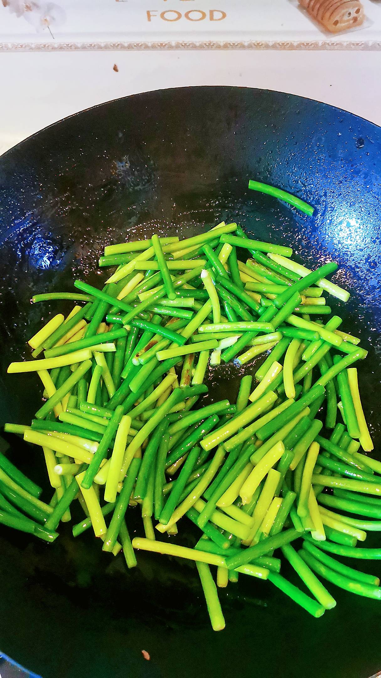 蒜薹炒豬肝的做法-咸鮮味炒菜譜