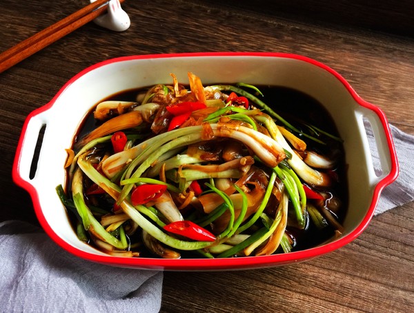 腌漬藠頭的做法-咸鮮味腌菜譜-易網健康養生網 腌漬藠頭的做法-咸鮮味腌菜譜