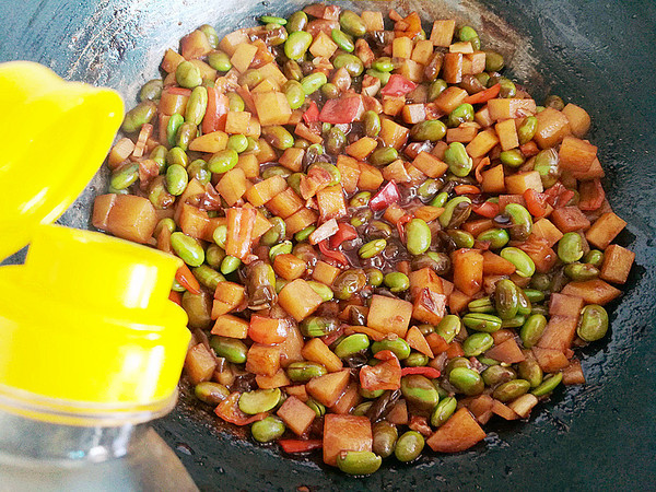 青豆炒土豆的做法-家常味炒菜譜-易網健康養生網 青豆炒土豆的做法-家常味炒菜譜