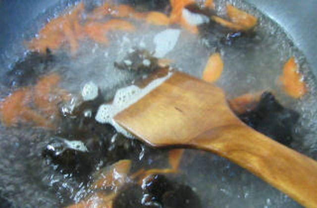 木須里脊肉的做法-家常味炒菜譜-易網(wǎng)健康養(yǎng)生網(wǎng) 木須里脊肉的做法-家常味炒菜譜