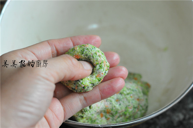 澆汁西藍花盞的做法-家常味蒸菜譜