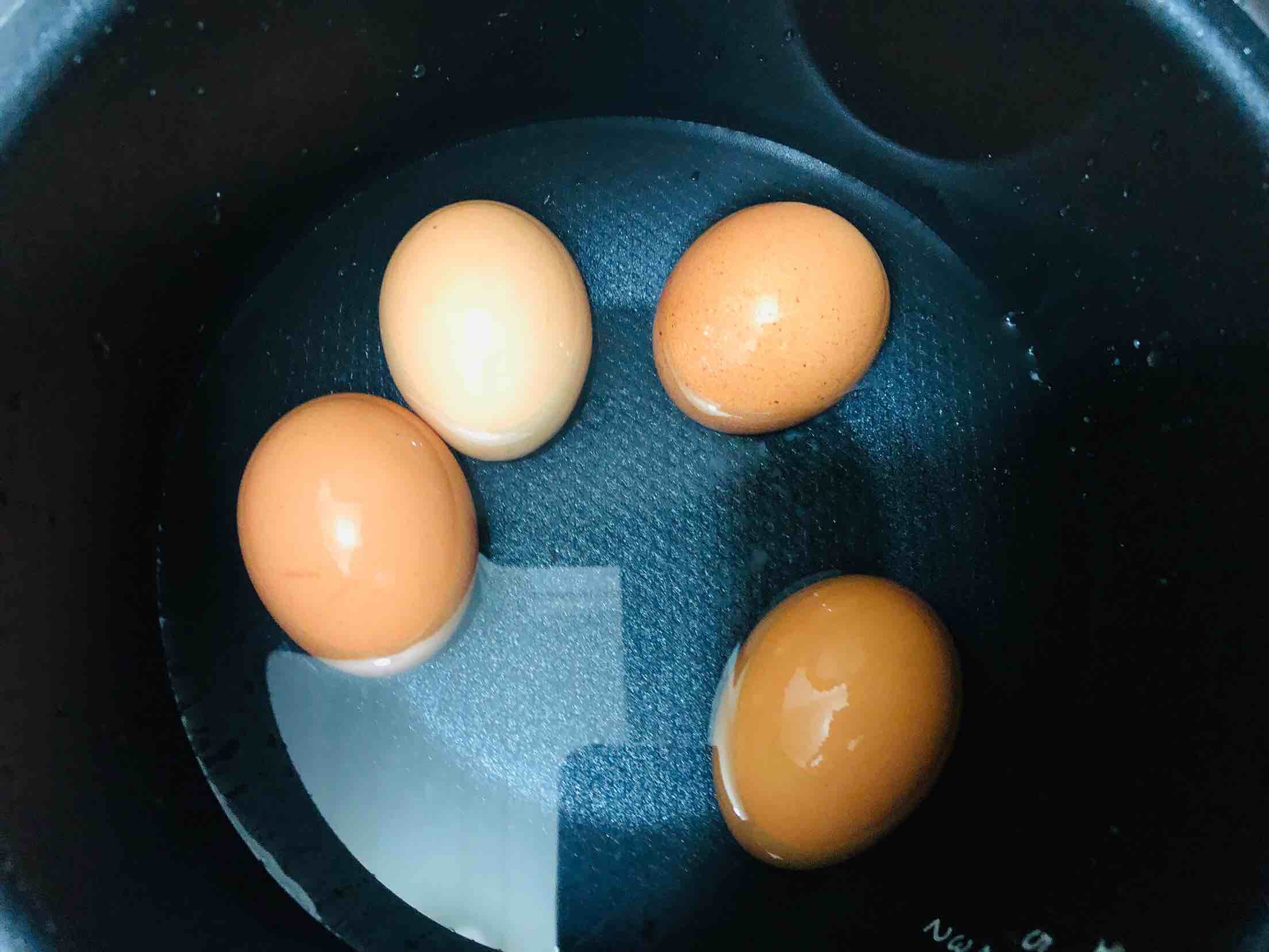 年夜飯之四喜丸子的做法-醬香味蒸菜譜