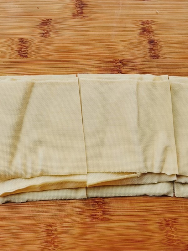 紅樓夢之豆腐皮包子的做法-咸鮮味蒸菜譜-易網健康養生網 紅樓夢之豆腐皮包子的做法-咸鮮味蒸菜譜