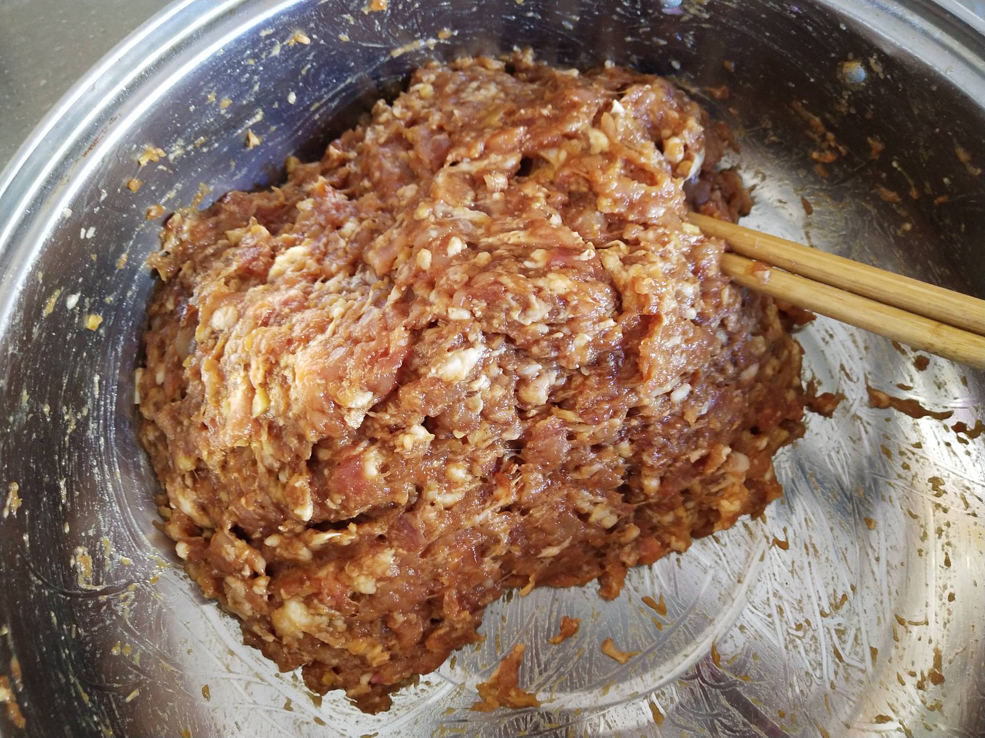 油面筋釀肉的做法-咸鮮味煮菜譜-易網(wǎng)健康養(yǎng)生網(wǎng) 油面筋釀肉的做法-咸鮮味煮菜譜