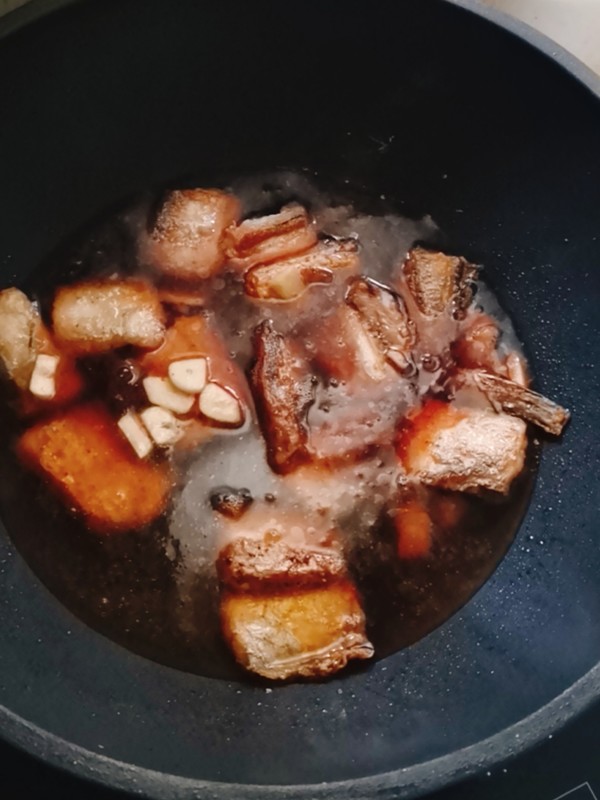 紅燒帶魚的做法-咸鮮味燒菜譜