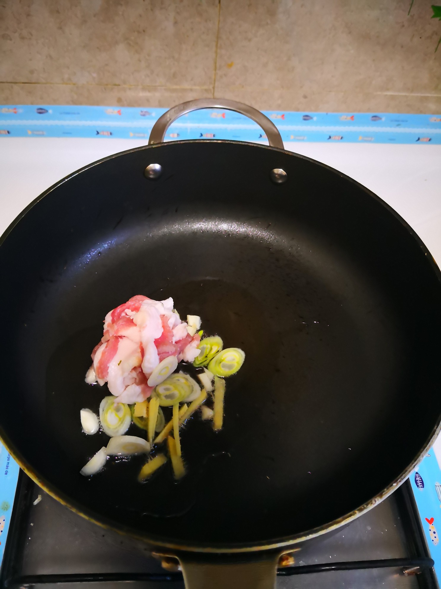 炒咸菜的做法-家常味炒菜譜-易網(wǎng)健康養(yǎng)生網(wǎng) 炒咸菜的做法-家常味炒菜譜