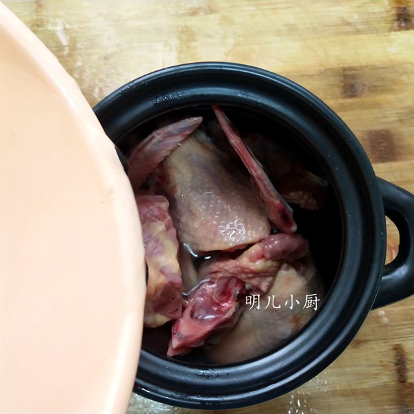鴿子湯的做法-家常味煮菜譜-易網健康養生網 鴿子湯的做法-家常味煮菜譜