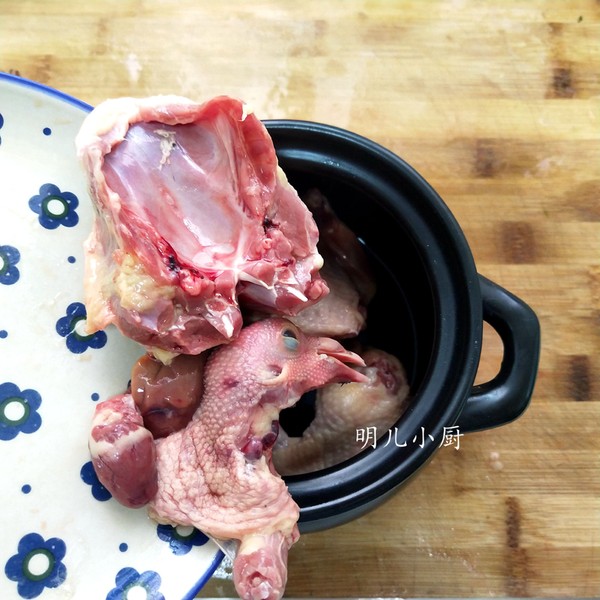 鴿子湯的做法-家常味煮菜譜-易網健康養生網 鴿子湯的做法-家常味煮菜譜