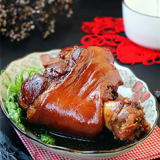 招財肘子的做法-其它口味燉菜譜