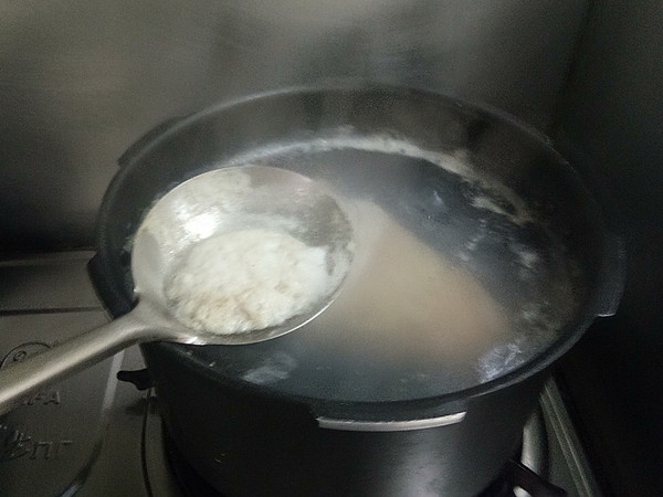 招財肘子的做法-其它口味燉菜譜