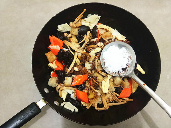 八寶素什錦的做法-其它口味燒菜譜-易網(wǎng)健康養(yǎng)生網(wǎng) 八寶素什錦的做法-其它口味燒菜譜