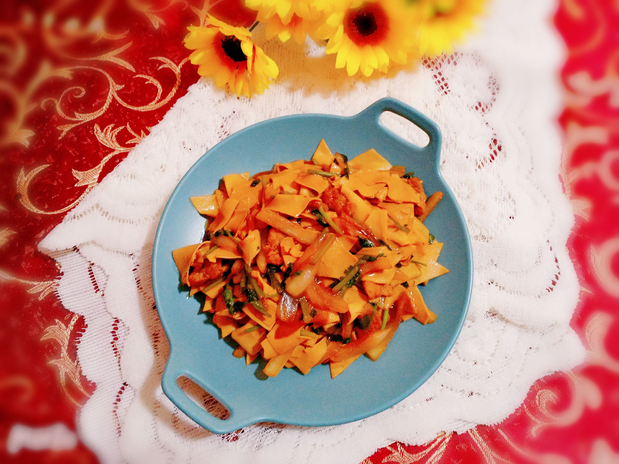 什錦干豆腐的做法-家常味炒菜譜-易網健康養生網 什錦干豆腐的做法-家常味炒菜譜