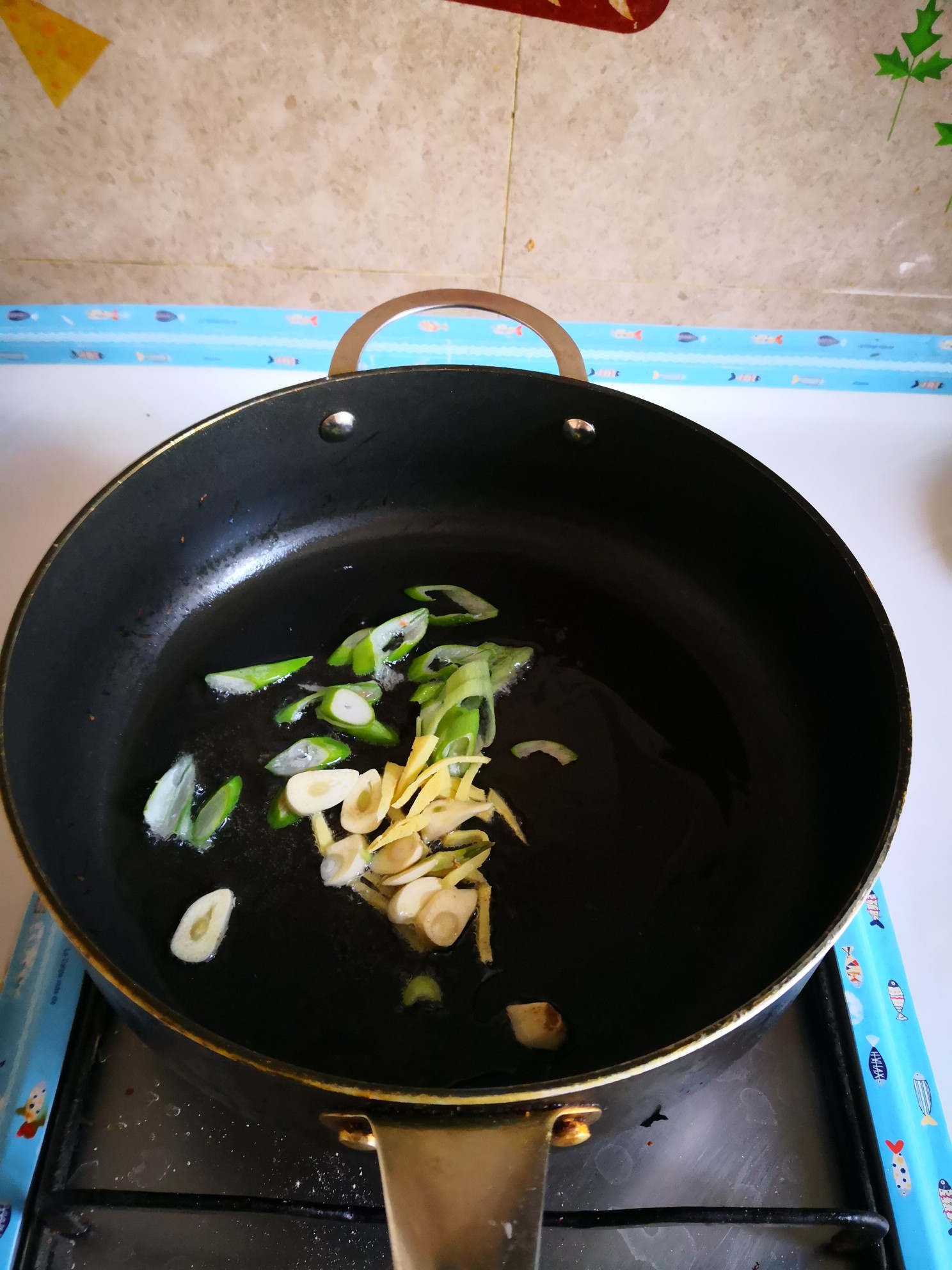 耗油塔花的做法-家常味炒菜譜-易網健康養生網 耗油塔花的做法-家常味炒菜譜