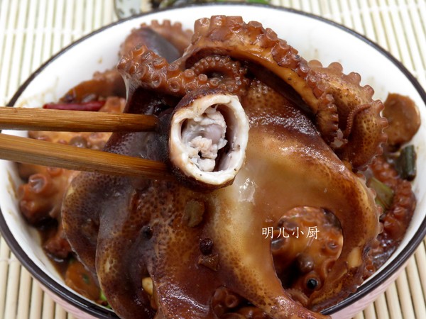 爆頭八爪魚的做法-家常味燉菜譜