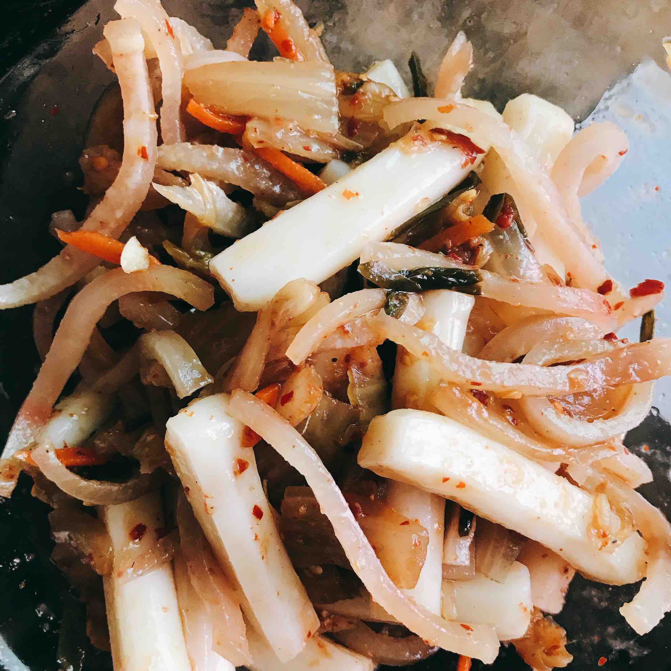 豬皮泡菜烤年糕的做法-酸辣味烤菜譜-易網健康養生網 豬皮泡菜烤年糕的做法-酸辣味烤菜譜