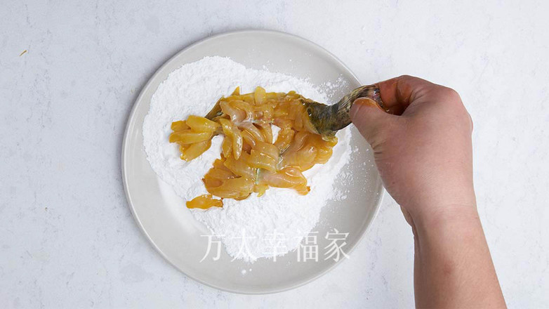 #年味美食合輯#酸甜誘人松鼠桂魚的做法-酸甜味炸菜譜