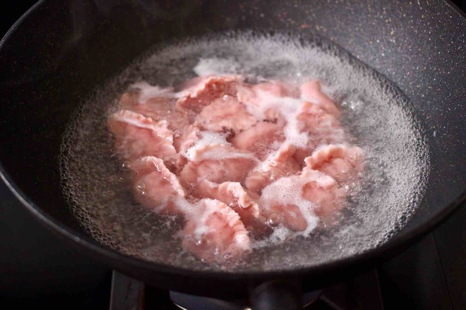 手工紅椰菜扇貝餃子的做法-家常味煮菜譜