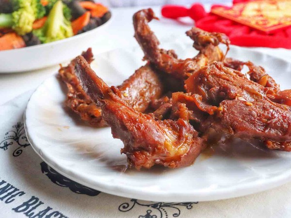 鹵味拼盤的做法-家常味鹵菜譜-易網健康養生網 鹵味拼盤的做法-家常味鹵菜譜